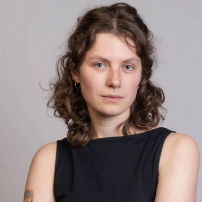 portrait shot of Anya Naumova